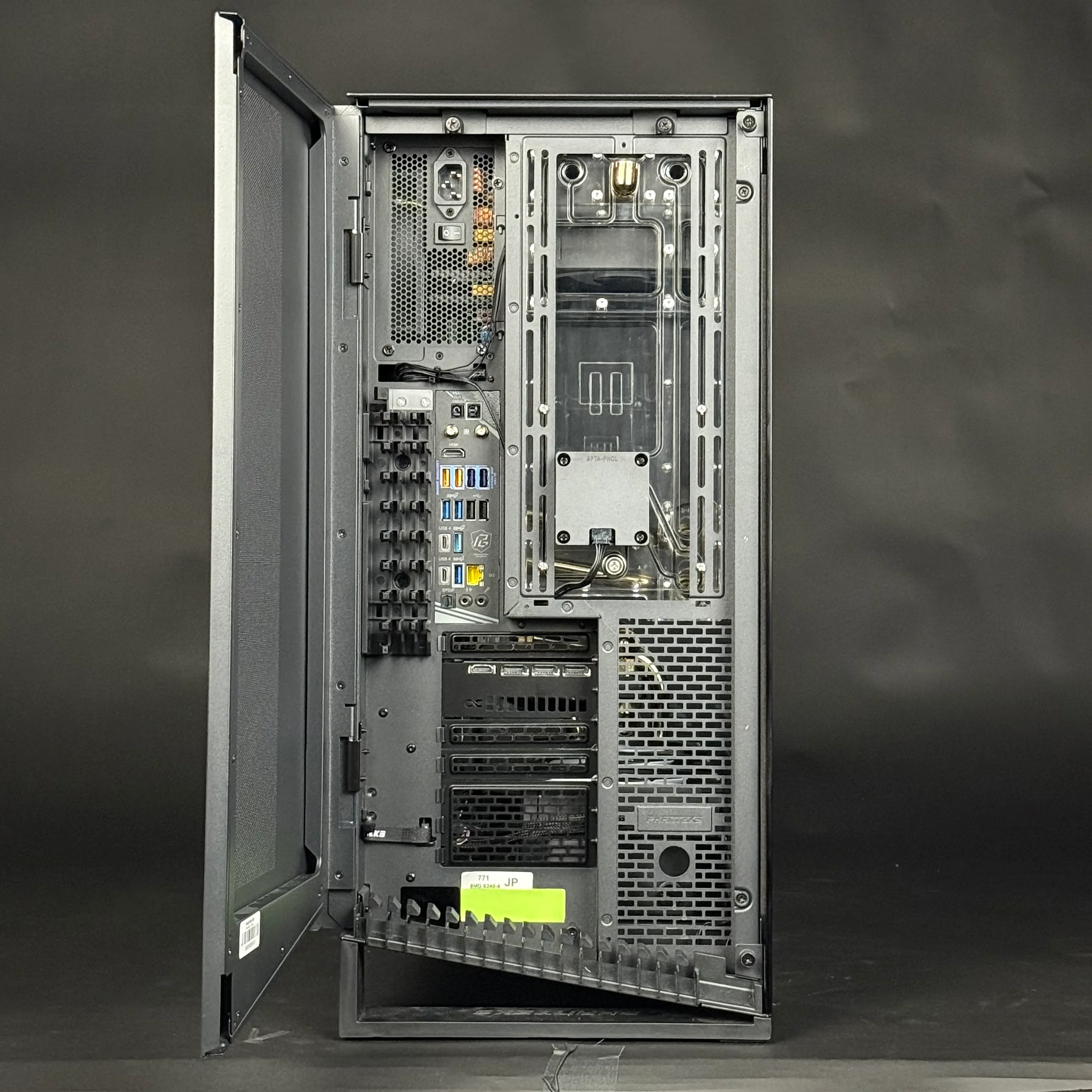 Apex Force | 9800X3D/5080 - Image 4
